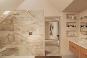 Photo 19- click for photo gallery